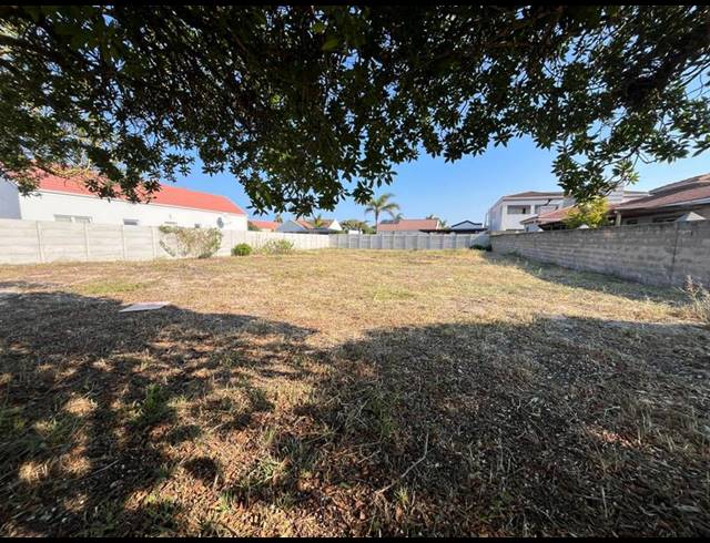 LAND FOR SALE IN PORT OWEN